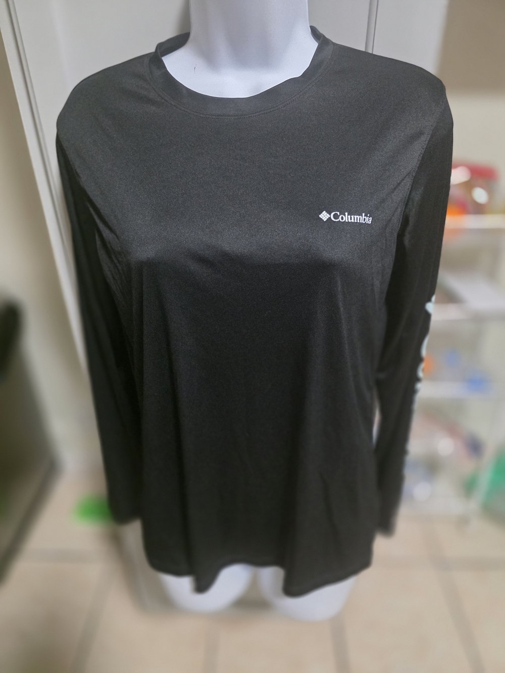 Columbia Men's Black Long Sleeve Performance Shirt